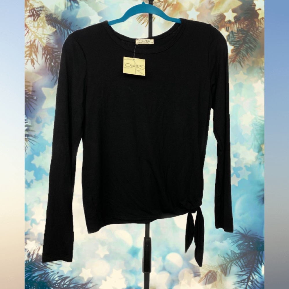 NWT Olivia Rae long sleeve ✨